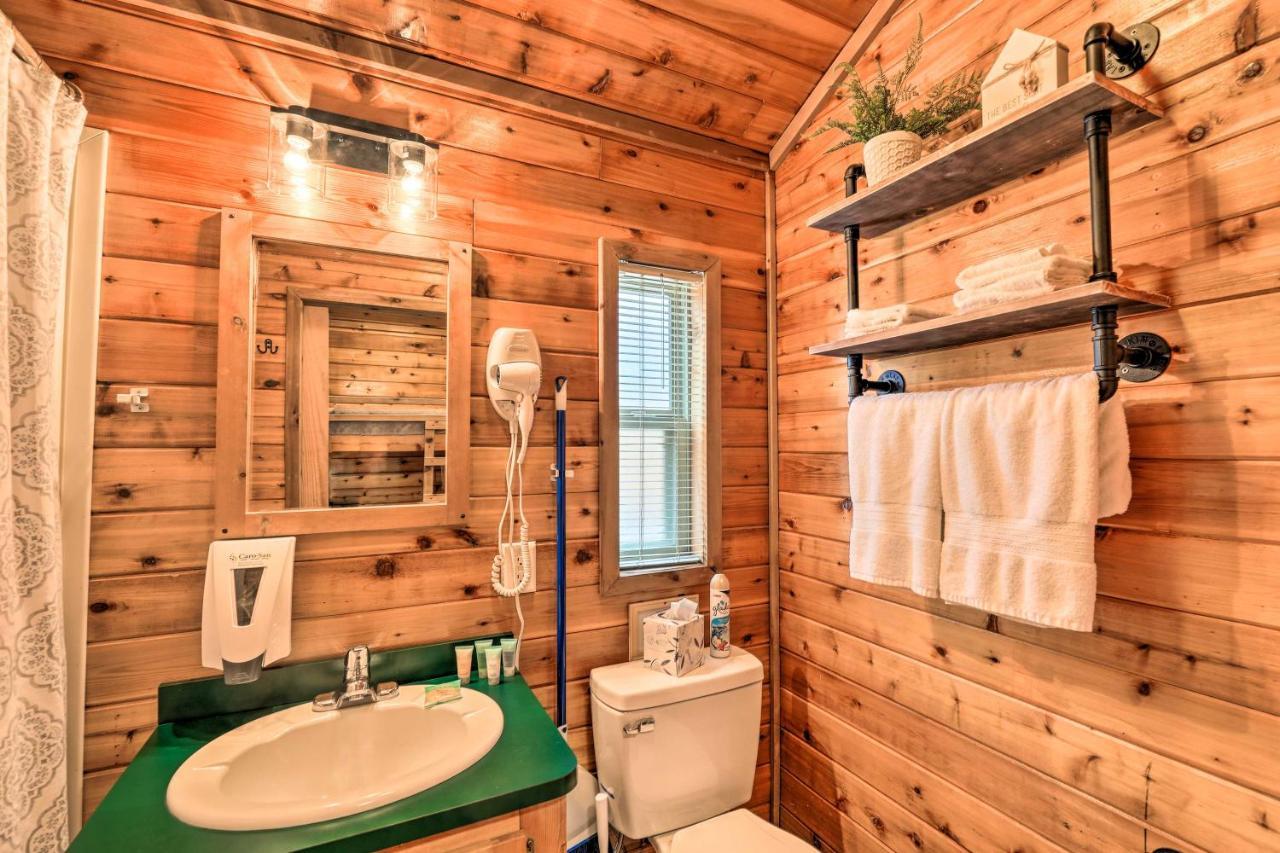 Charming New Bern Log Cabin - Pets Welcome! Extérieur photo